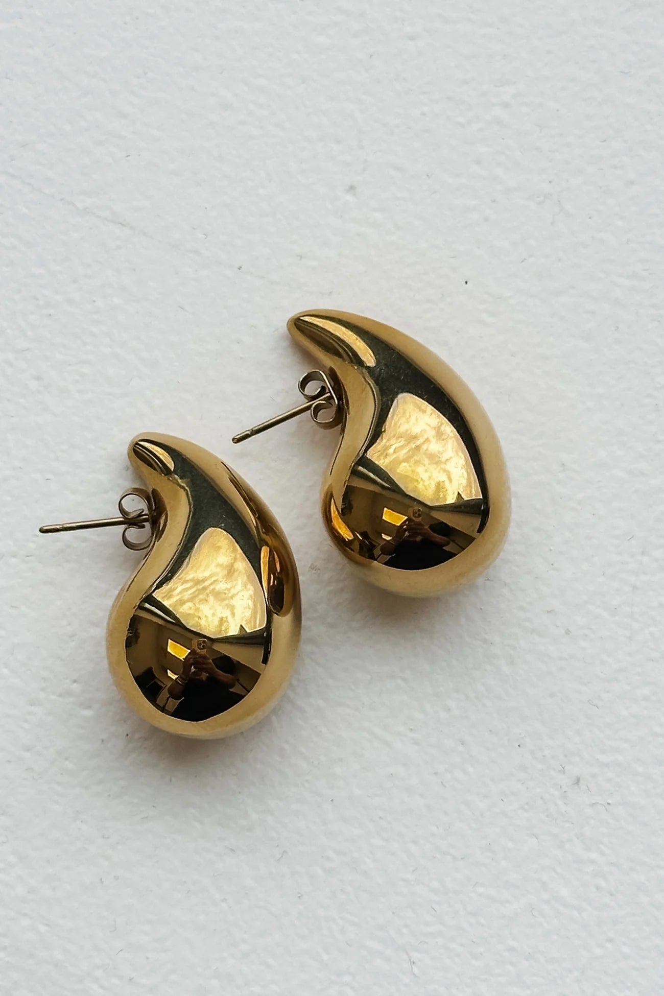 Claire Gold Teardrop Stud Earrings – LIZARD THICKET