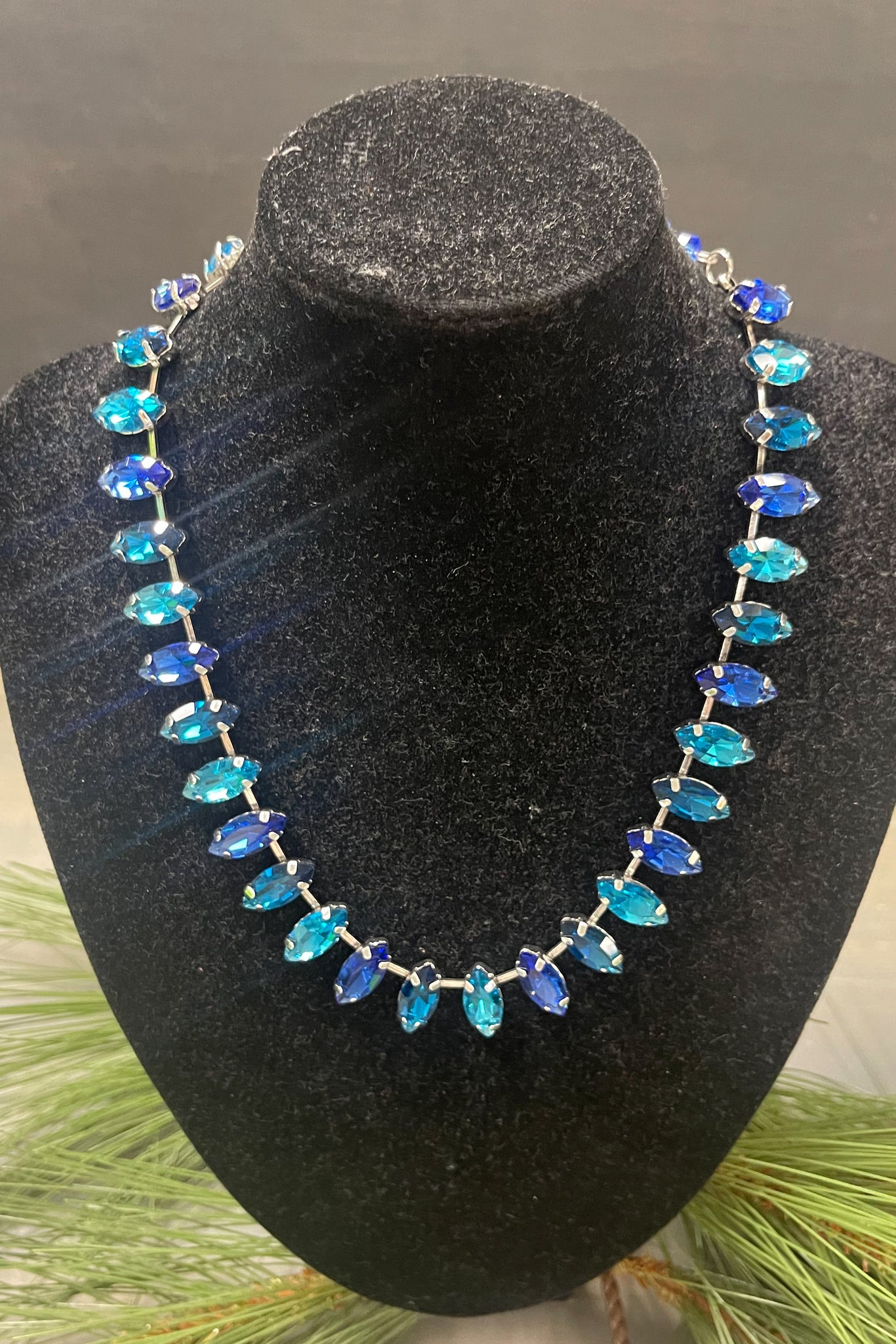 Night Out Bling Necklace - Blue