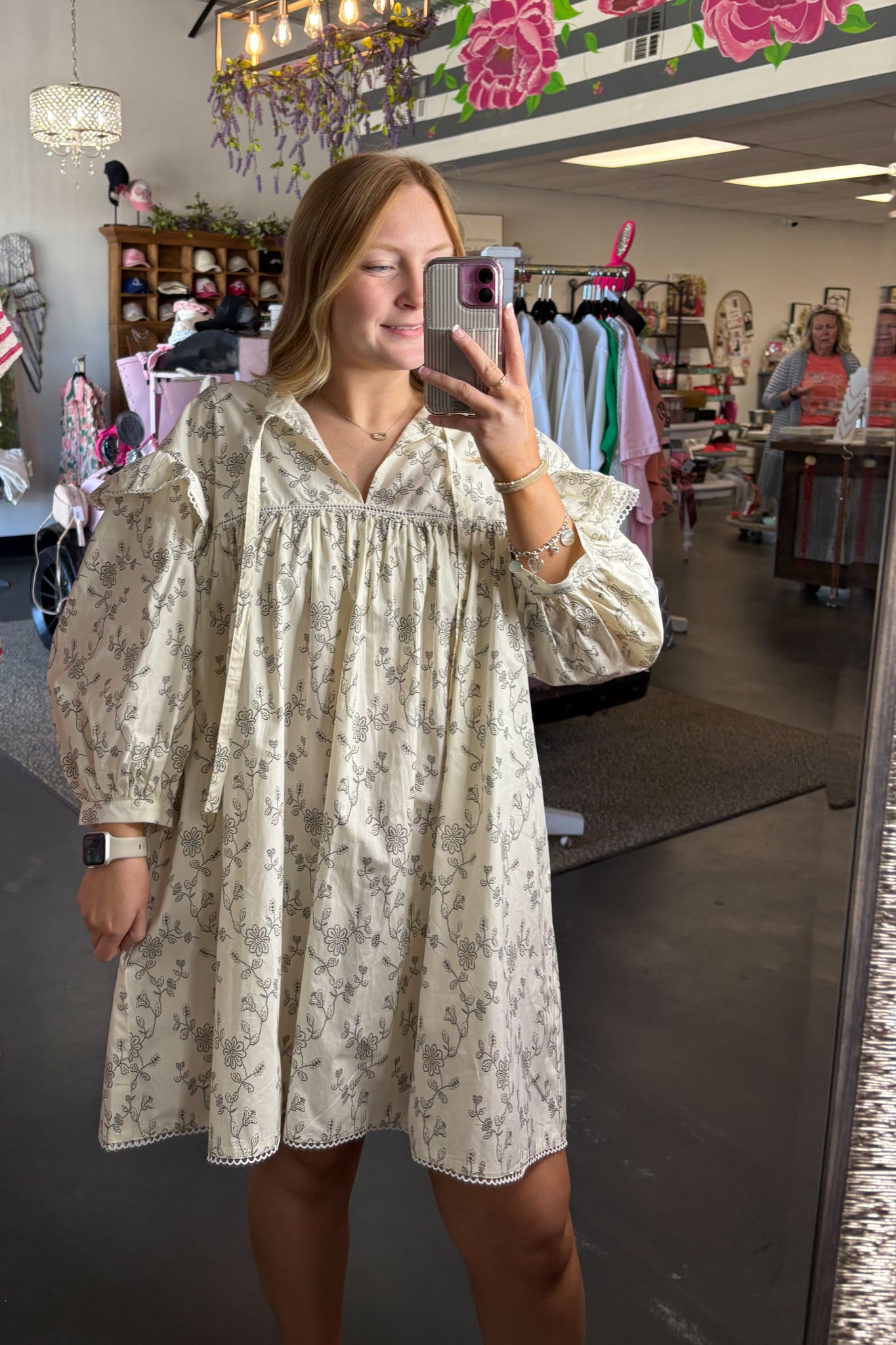 Swift & Chic Dress