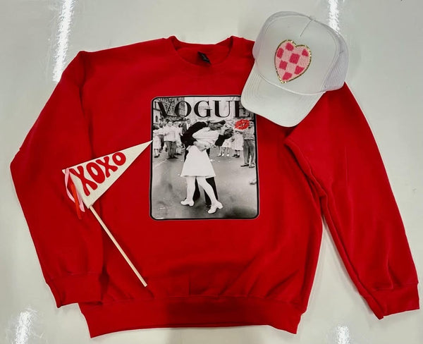 Kissing Cover Sweatshirt - Red